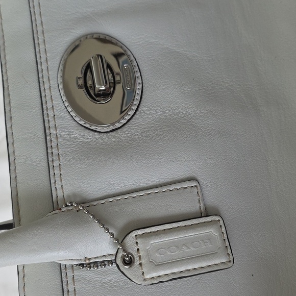 Coach Whitw Leather Handbag - Picture 3 of 8
